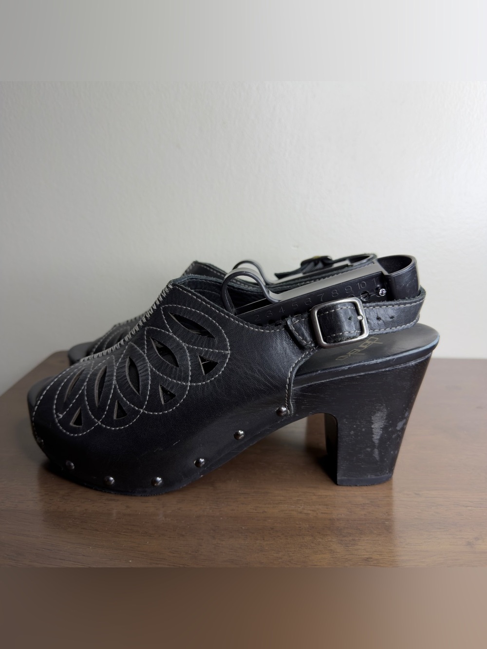 Dansko Rowena Black Slingback Heel Sandals Sz 41 (11)
